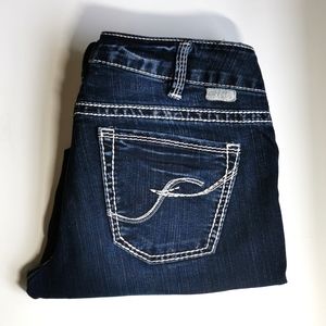 SILVER JEANS | Suki Capris, 30 W x 26 L